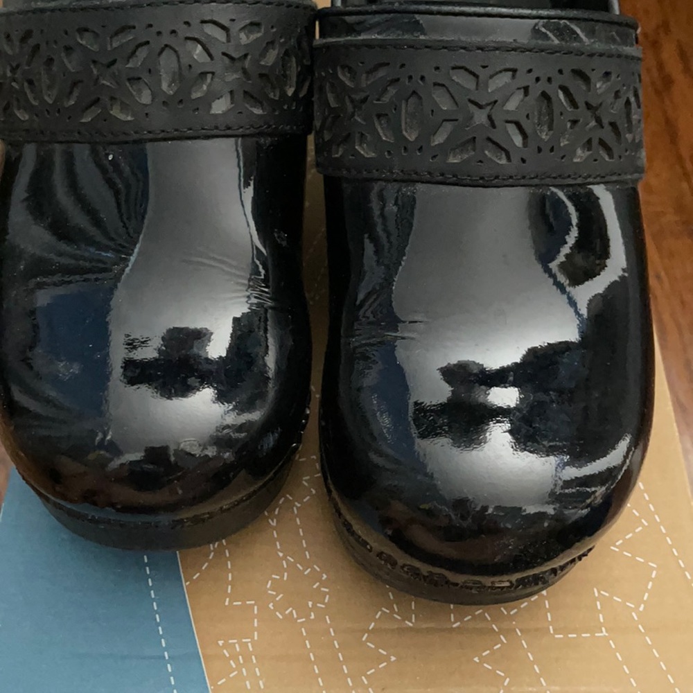 SIZE 8 DANSKOS